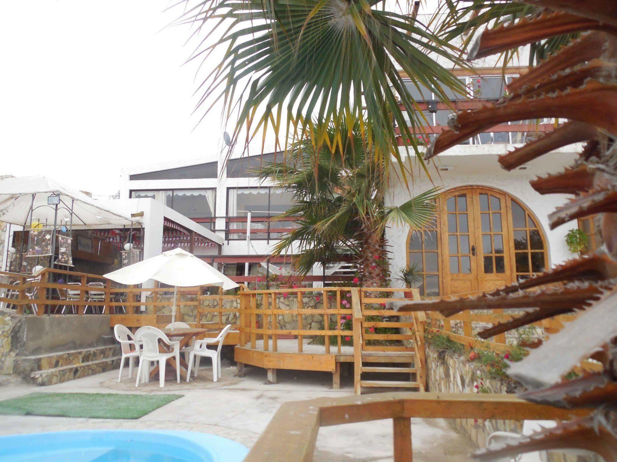Hotel & Cabanas El Mirador Caldera Esterno foto