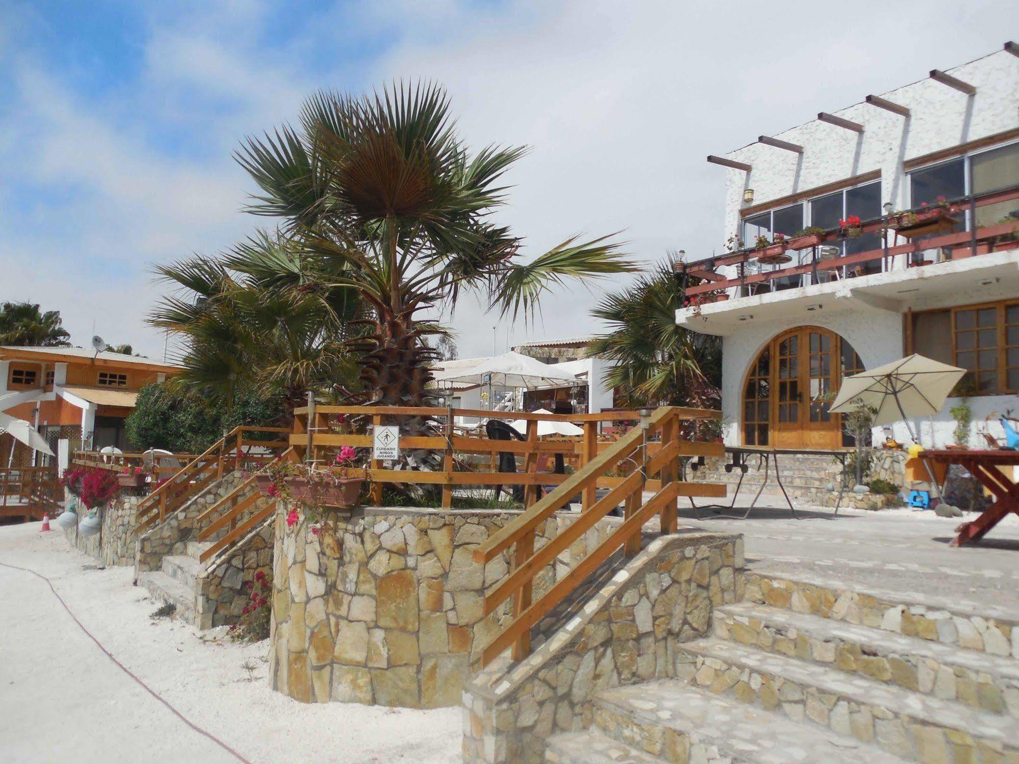 Hotel & Cabanas El Mirador Caldera Esterno foto